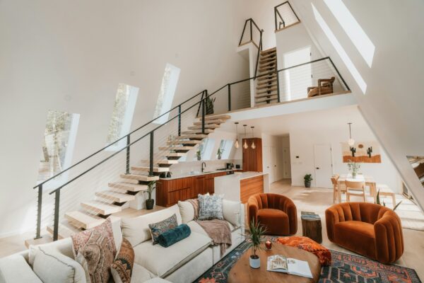 stunning home with high end finishings and furniture
